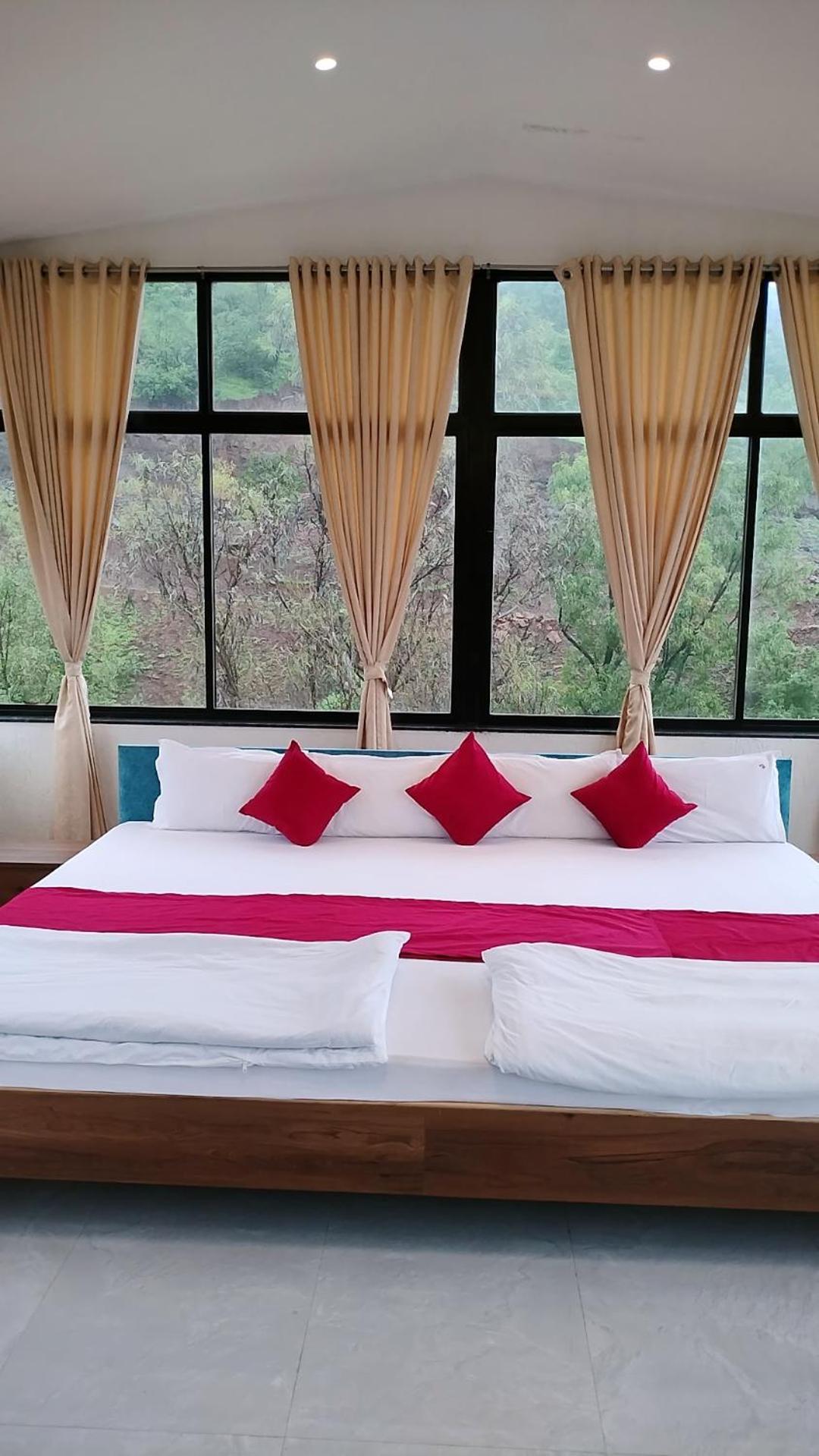 Golden Resort Igatpuri Exterior foto
